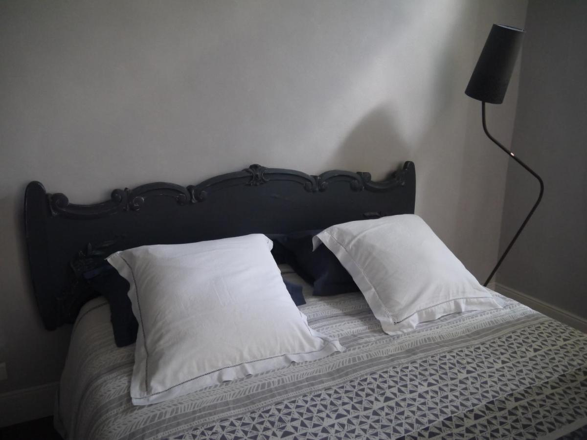 Domaine D'Entudelle Bed & Breakfast Lussan  Exterior photo